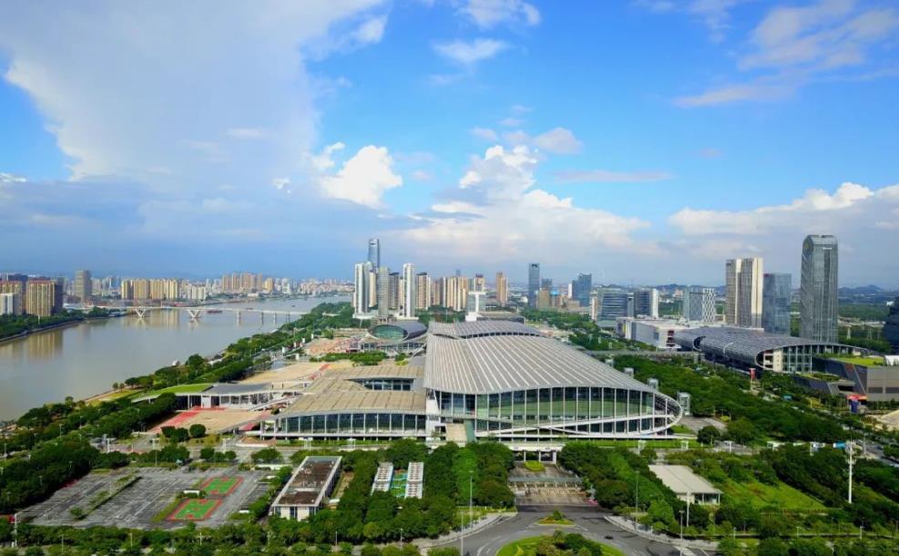风帆扬州将于 2023 年6月9-12日参加第28届广州国际照明展览会（光亚展），敬邀莅临！